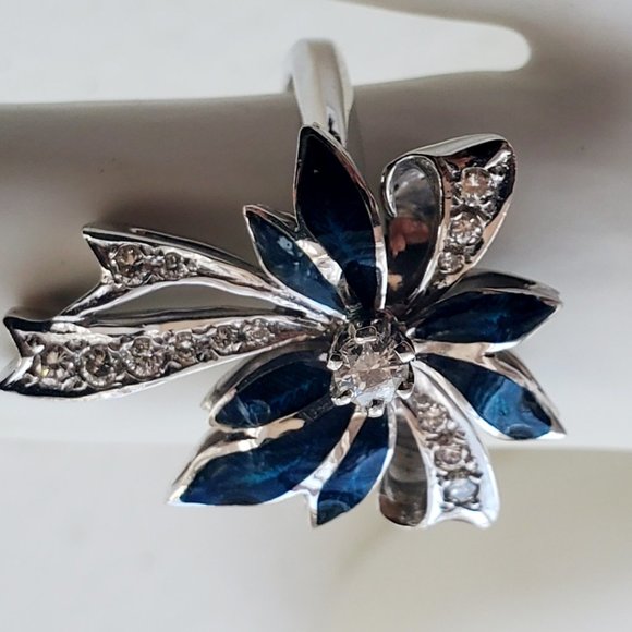 Made new beautiful 18K white Gold Diamond  Ring - Picture 7 of 12